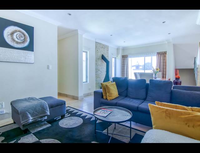 3 BEDROOM CLUSTER FOR SALE IN CRAIGAVON